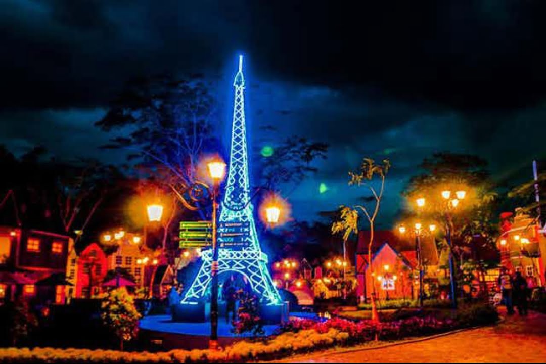 Screenshot_20200215-214313_Traveloka.jpg