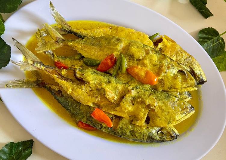 Resep Ikan Kembung Pesmol Pedas - TOPWISATA