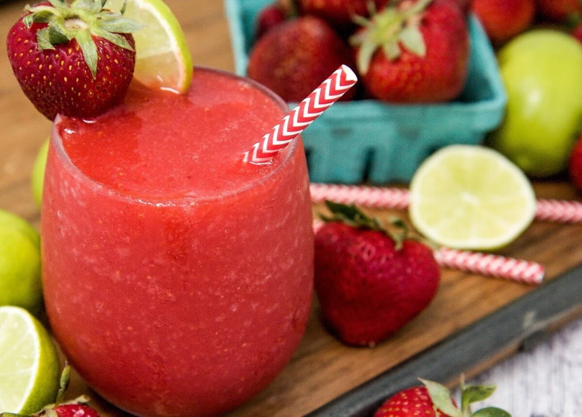 Summer%2Bfruit%2Bdaiquiris.jpg