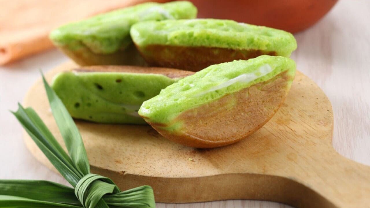 Cara Membuat Kue Pukis Pandan Topwisata