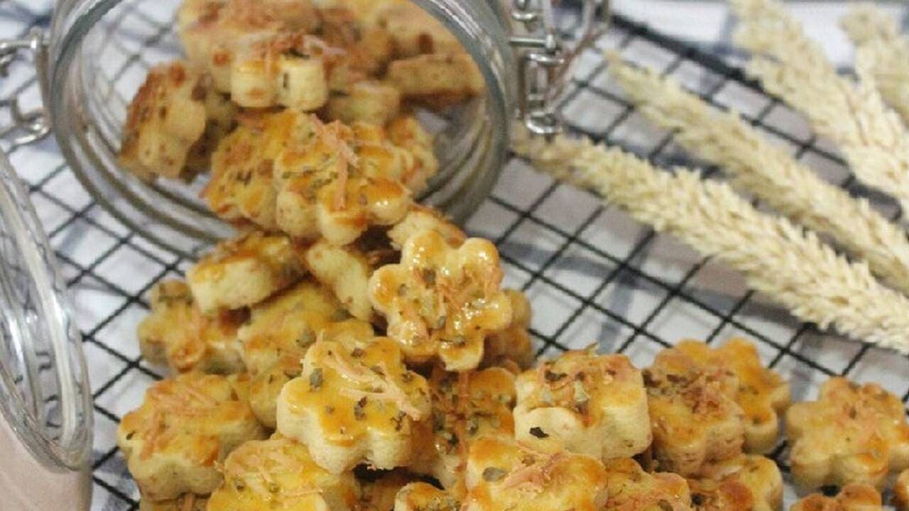 GARLIC%2BCHEESE%2BCOOKIES%2B%25281%2529.jpg