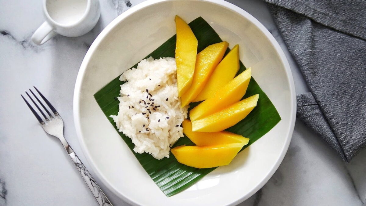 Mango%2BSticky%2BRice%2B%25282%2529.jpg