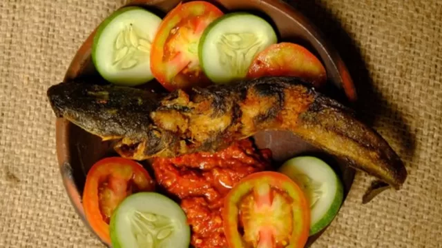 Resep lele goreng sambal kemangi