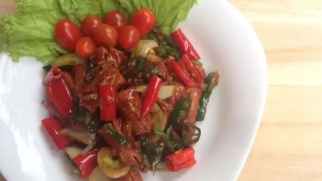 Resep tumis sosis sayur