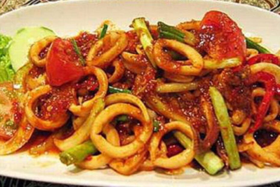 Tumis Cumi Pedas (1)