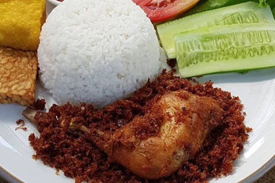 Ayam Goreng Serundeng (1)