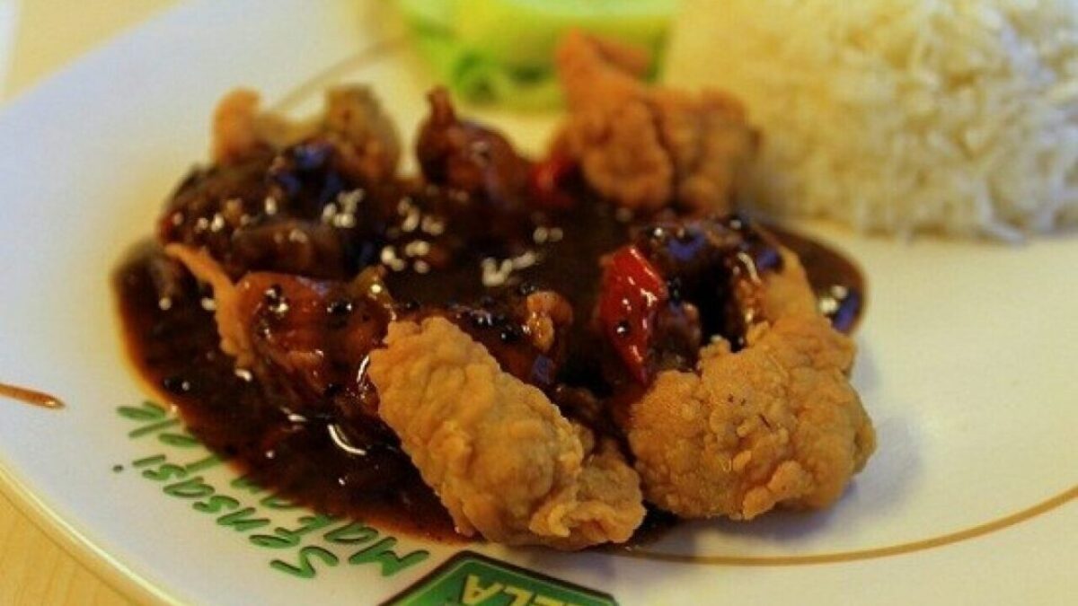 Ikan Kakap Goreng Lada Hitam (1)