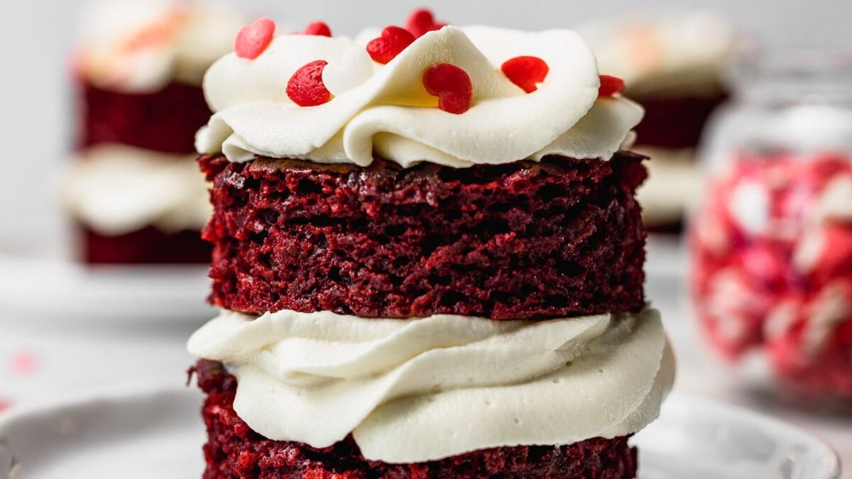 Red Velvet Cake (1)