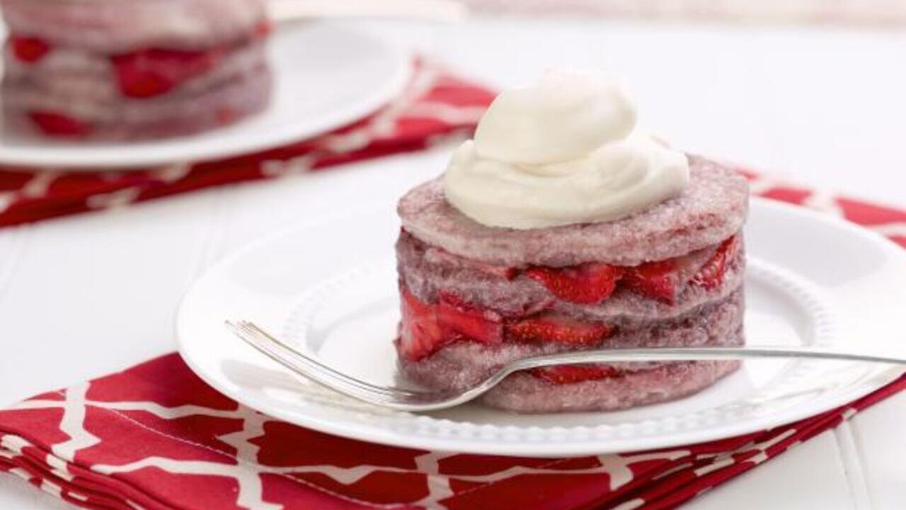 Baked Strawberry Milk Pudding (2)