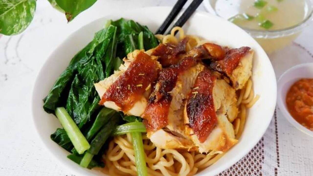 Mie Bakar Ayam (1)