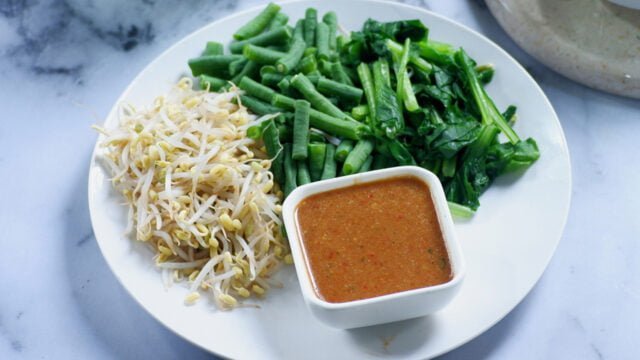 Pecel Sayur (1)
