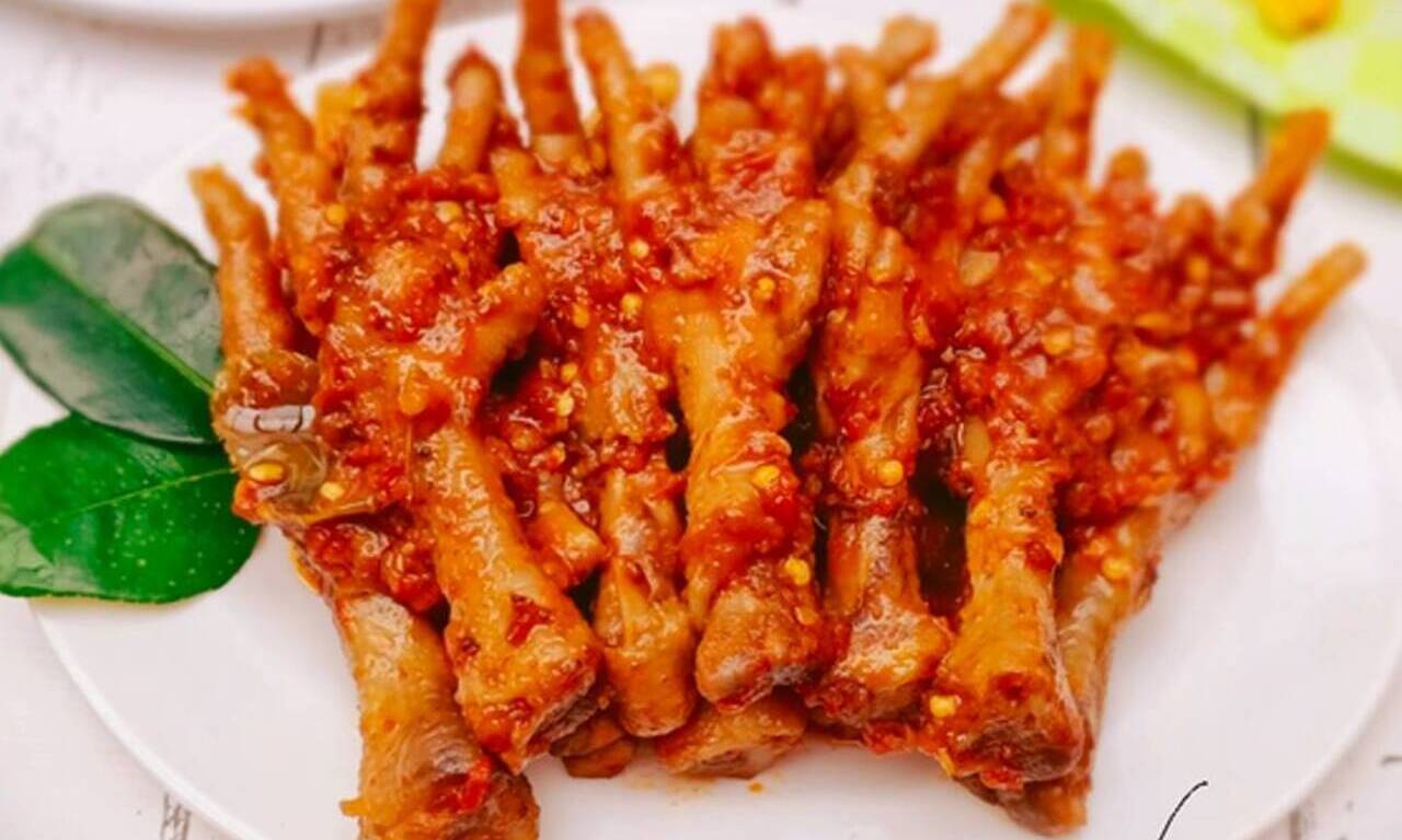Ceker Ayam Bumbu Pedas (1)
