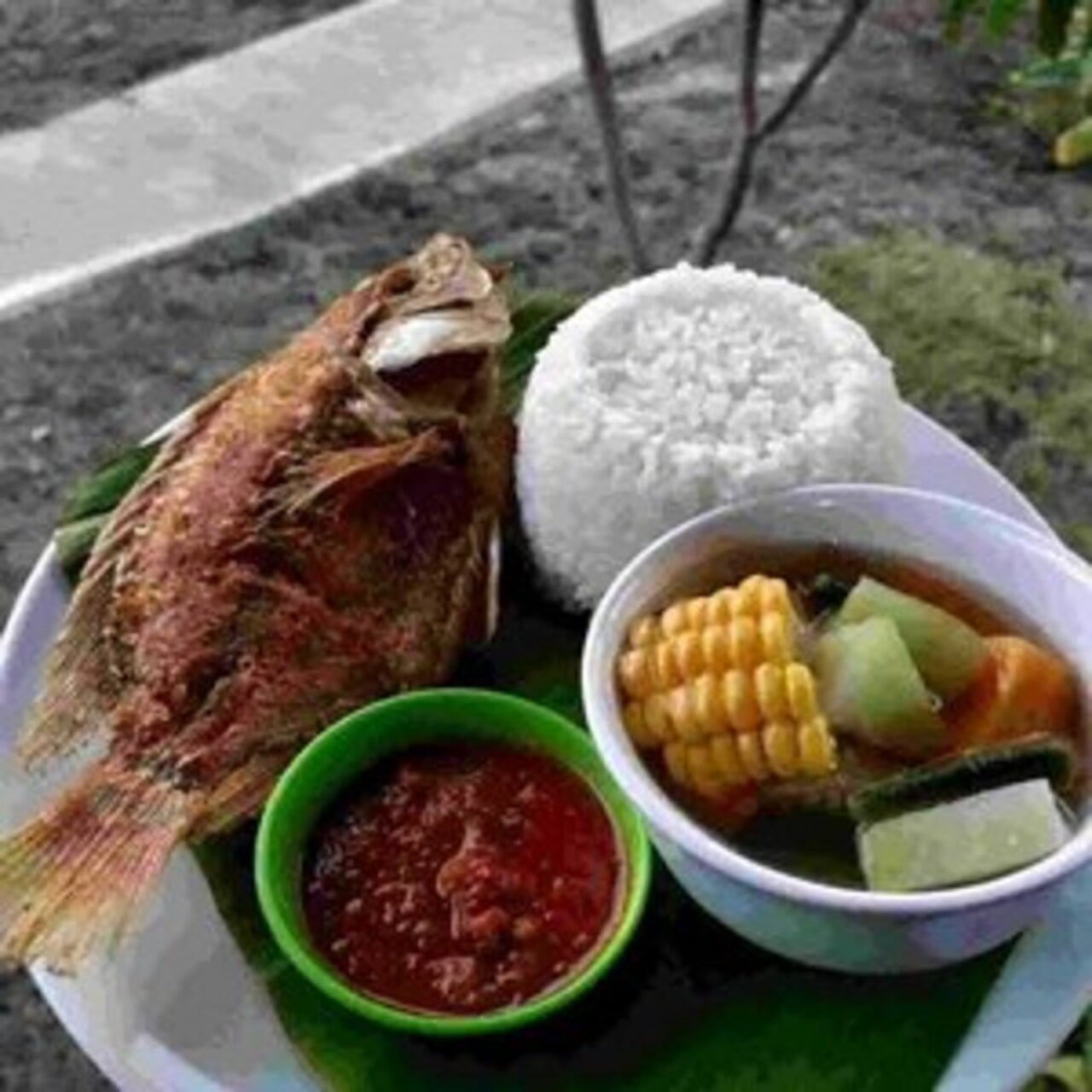 Sayur Asem Nila Goreng (1)