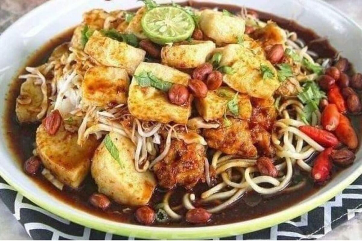 Tahu Kupat Khas Solo (1)