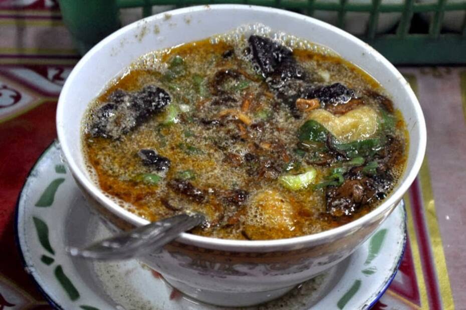 Sop Saudara Khas Makasar (1)