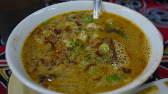 Sop Saudara Khas Makasar (2)