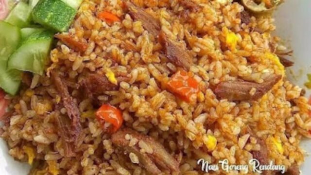 Nasi Goreng Rendang (1)