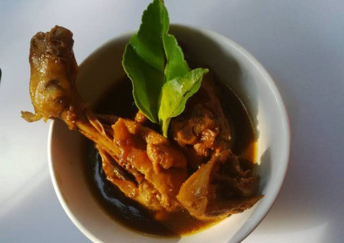Ayam-Kecap-Daun-Jeruk-1