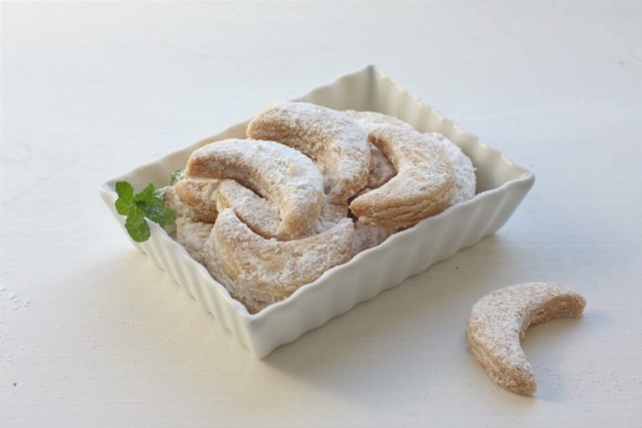 Kue Putri Salju