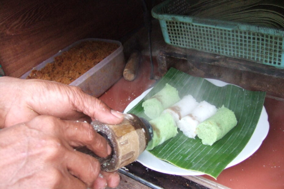 Kue Putu