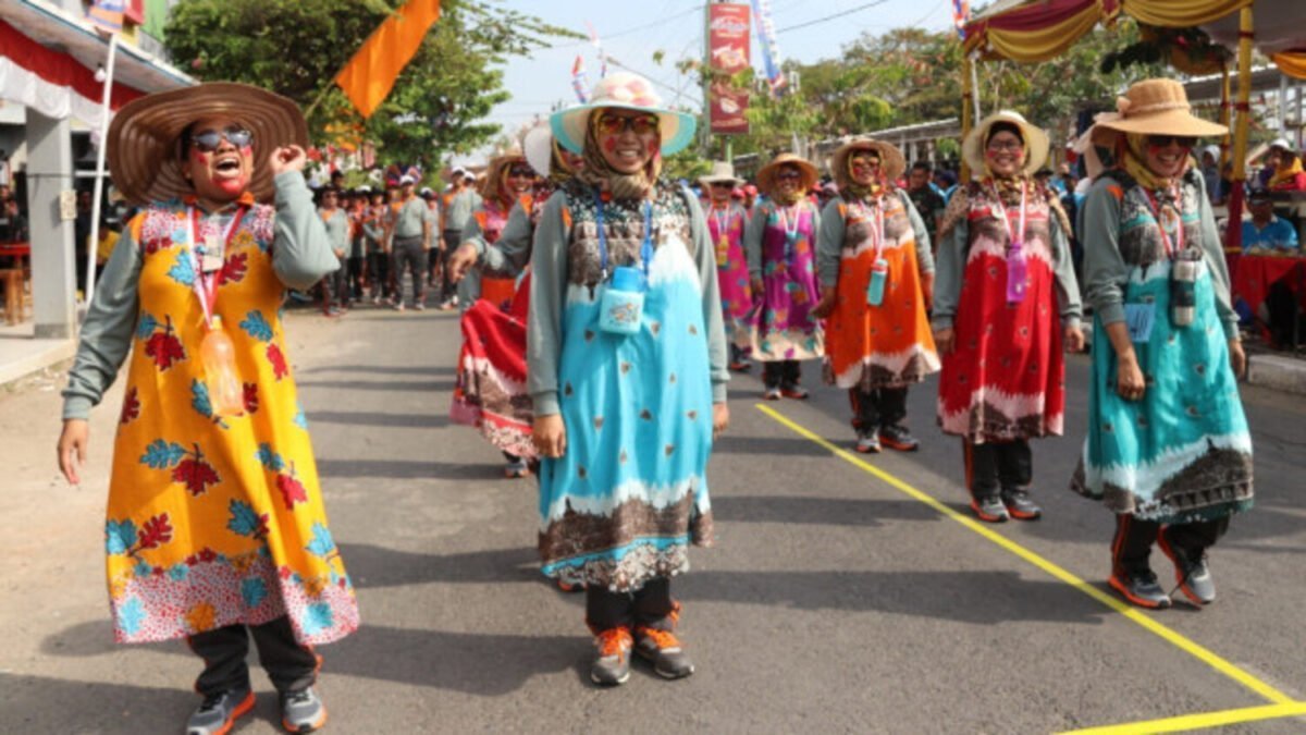 gerak jalan unik (1)