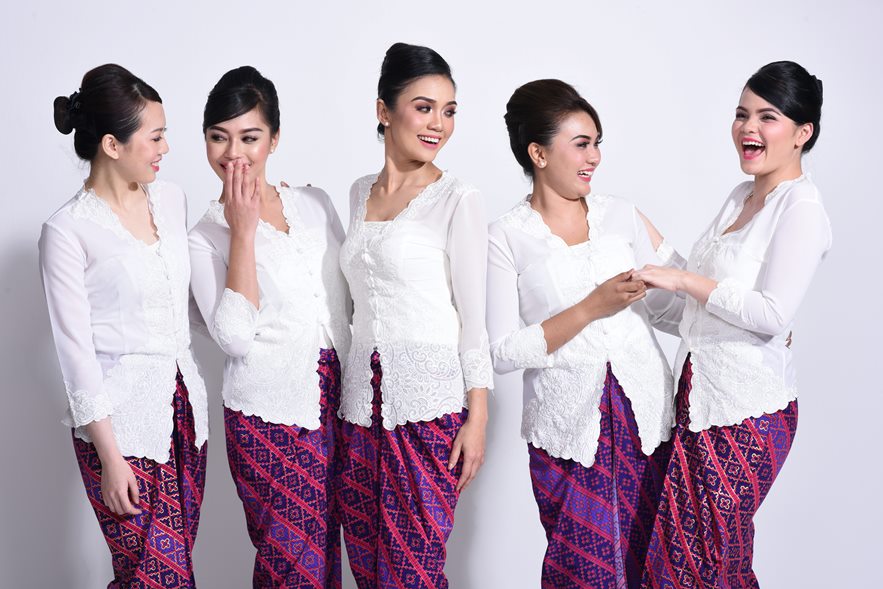 ootd merah Batik Kawung