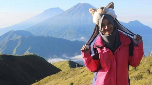 ootd muncak hijab kemerdekaan