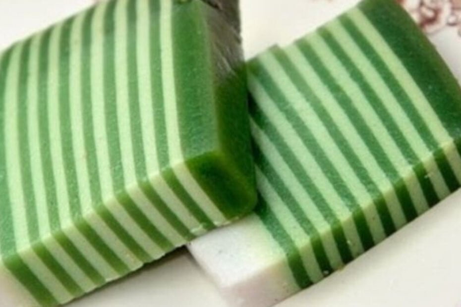 Kue Lapis Pandan (1)