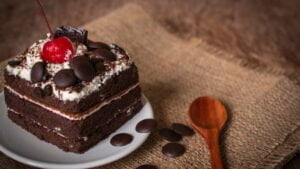 Kue Ulang Tahun Rasa Coklat