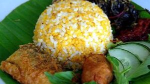 Nasi Jagung Khas Madura (1)