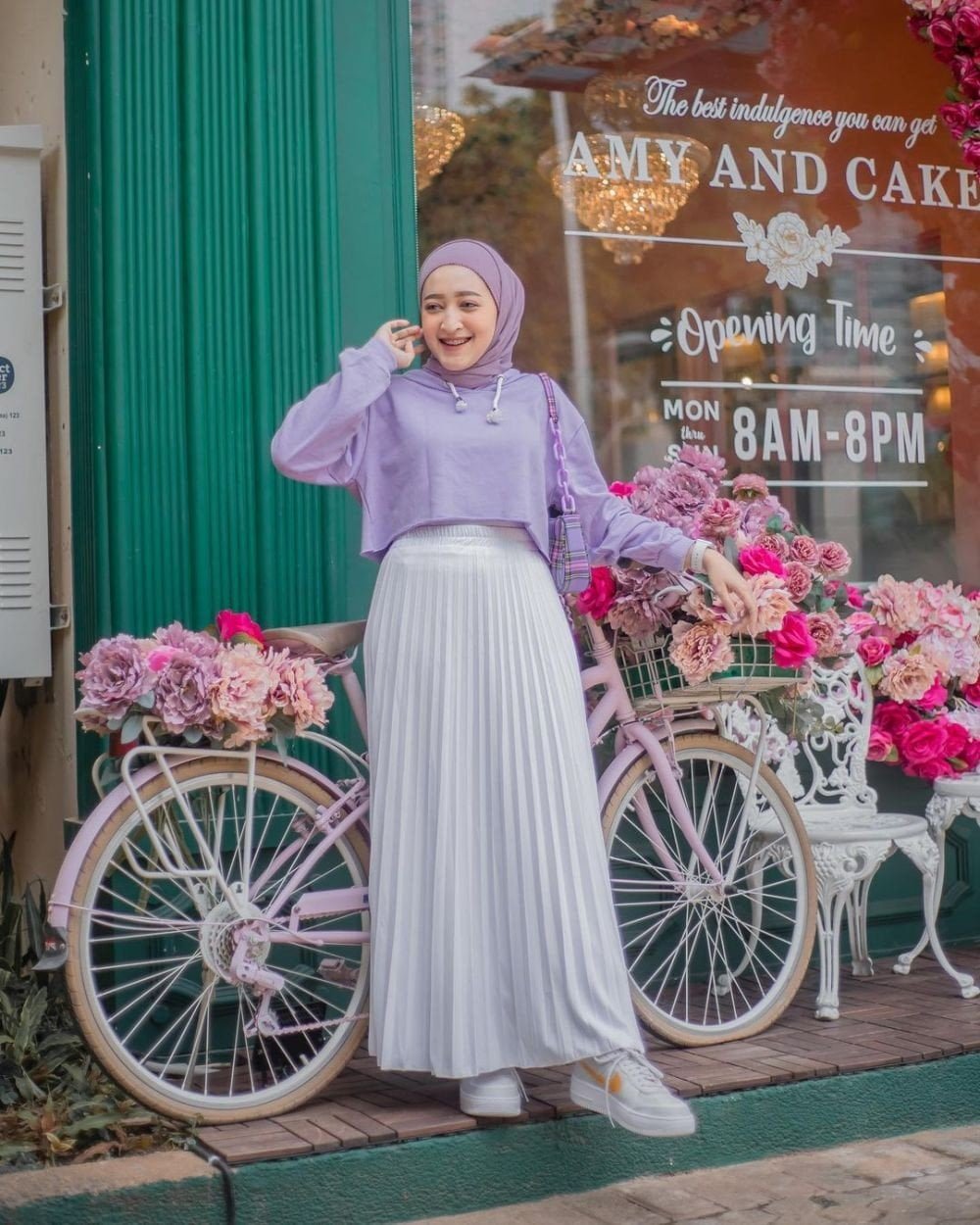 Ootd Rok Plisket Putih Blus Pastel