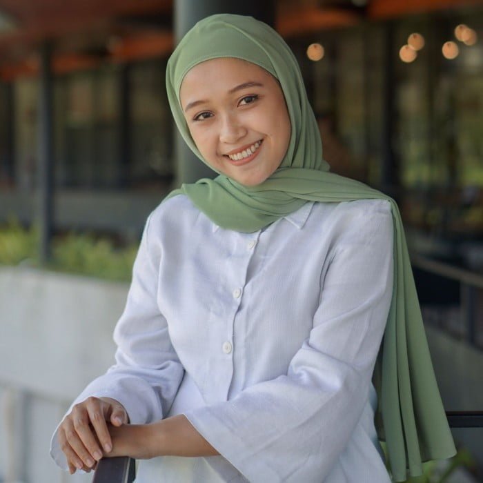 hijab Outer Scarf Warna Sage Green