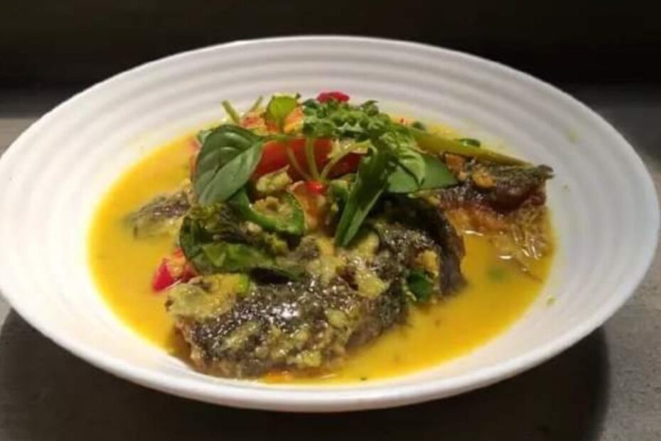 lele goreng bumbu kari