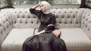 ootd gamis hitam (1)