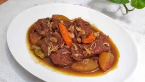 Krengsengan Daging Sapi Khas Surabaya