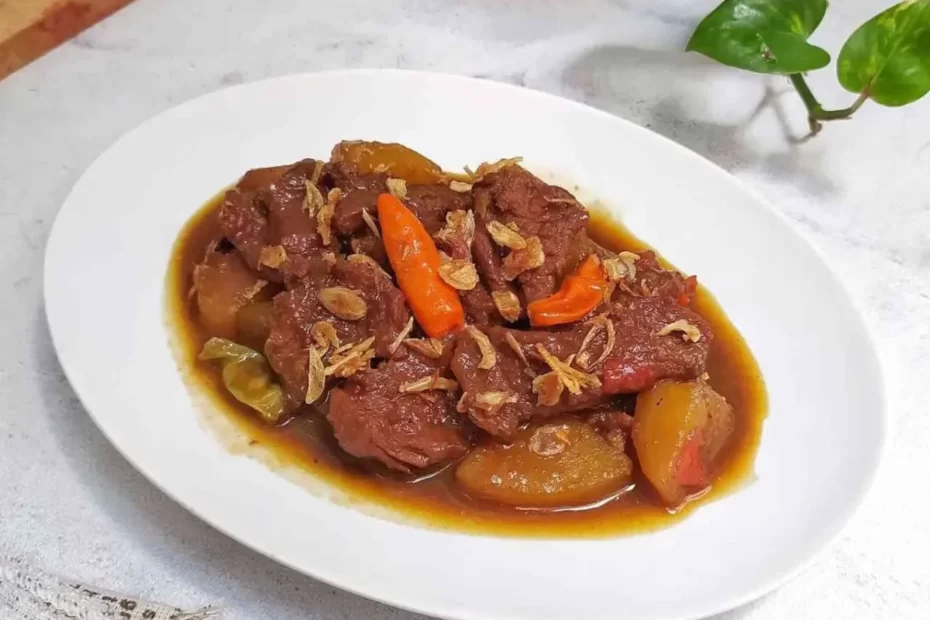 Krengsengan Daging Sapi Khas Surabaya