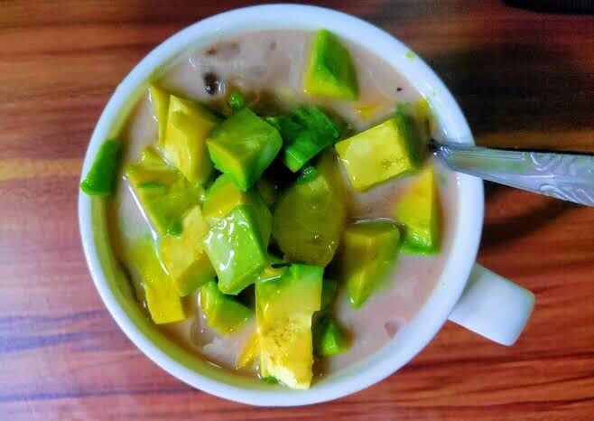 Resep Es Buah Alpukat Kerok1