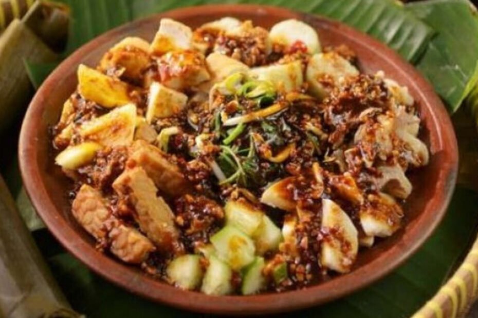Rujak Cingur Khas Surabaya (1)