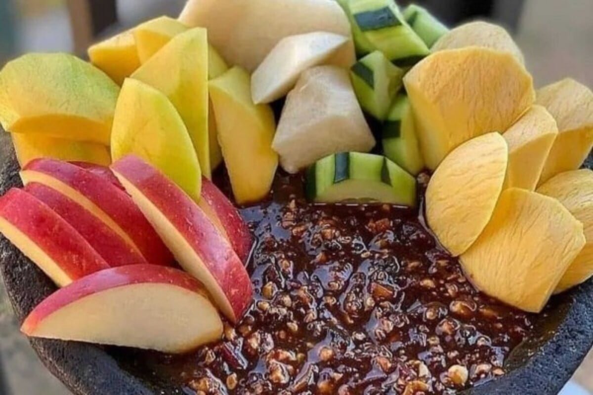 Resep Rujak Legi Khas Surabaya yang Rasanya Asam-asam Manis, Cocok ...