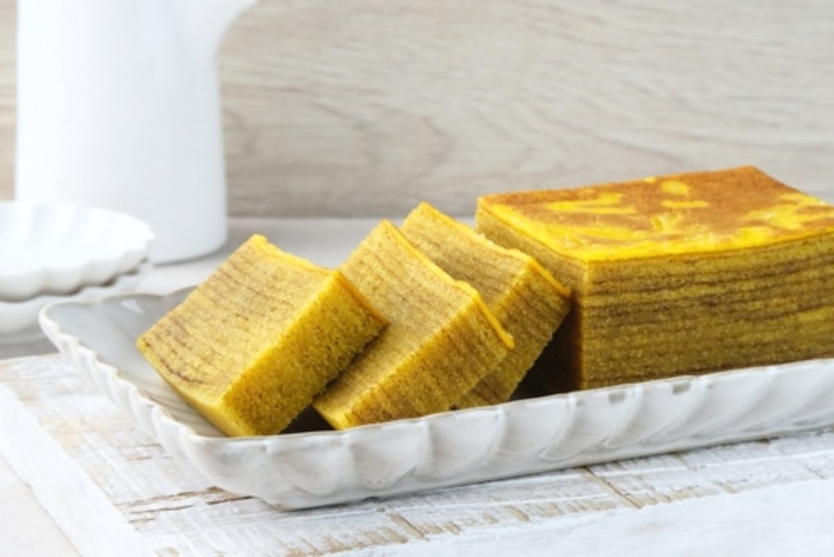 Resep Kue Basah Lapis Legit Yang Harus Anda Coba - TOPWISATA
