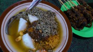 Lontong Kupang