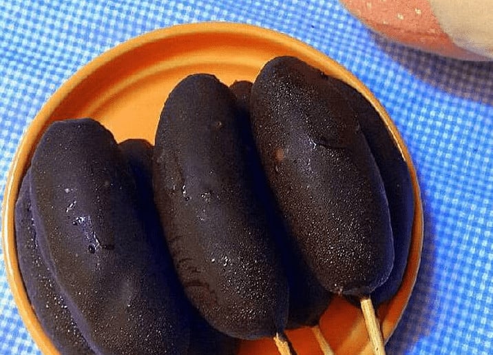 Pisang Berlapis Cokelat Beku1
