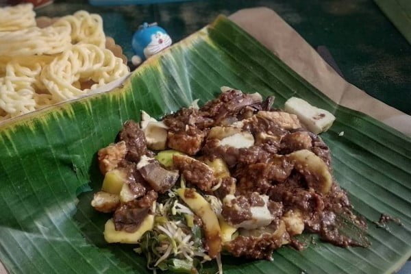 Rujak Cingur Khas Surabaya1