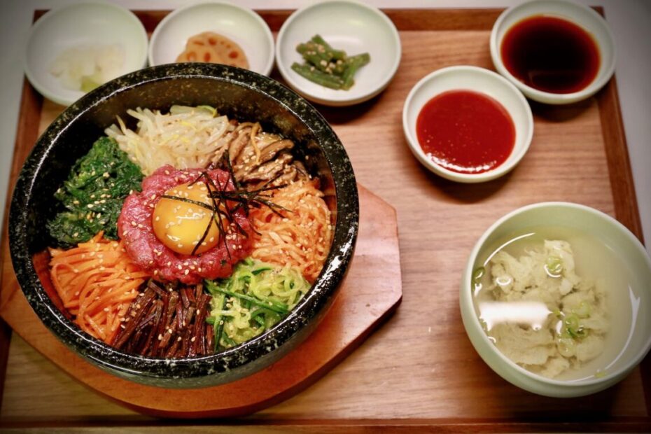Dolsot Bibimbap