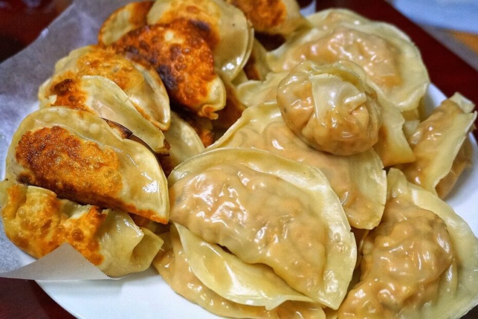 Kimchi Mandu