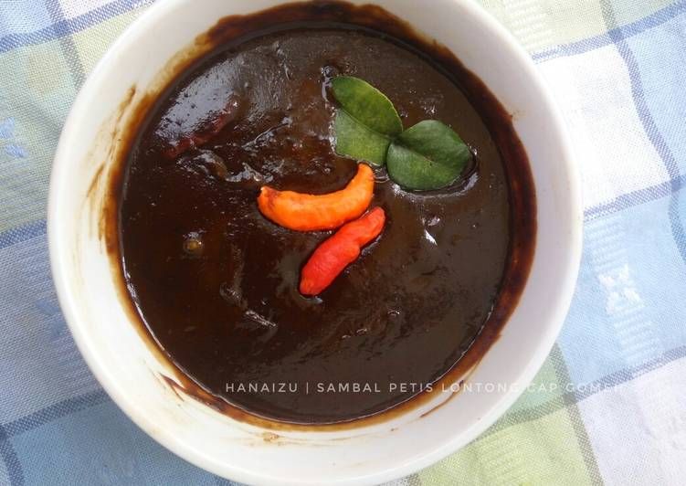 Ayam Goreng Bumbu Petis