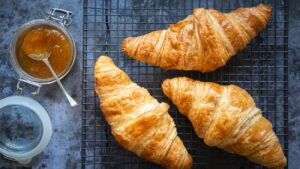 Croissant1 (1)