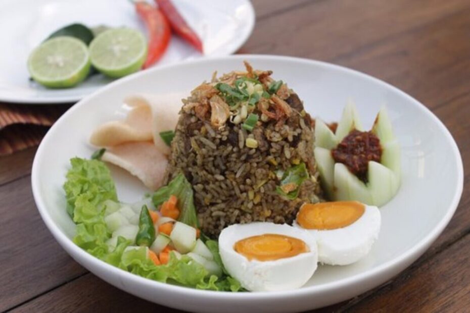 Nasi Goreng Bumbu Rawon (1)