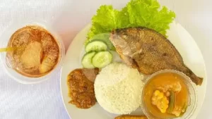 Sayur Asem Nila Goreng