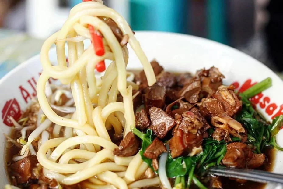 Mi Kangkung Khas Betawi